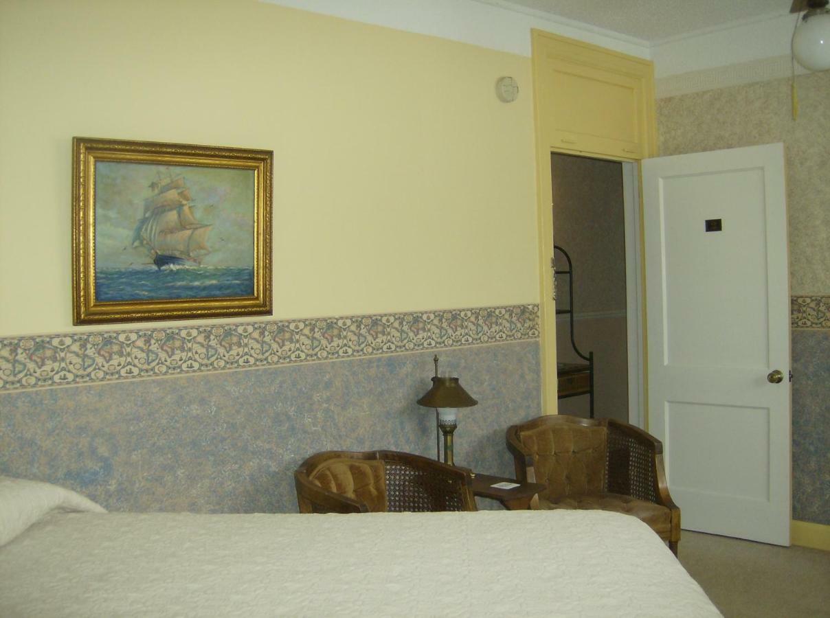Boardwalk Inn 圣伊尼亚斯 外观 照片