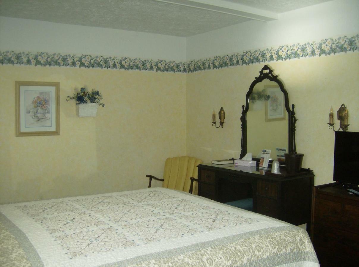 Boardwalk Inn 圣伊尼亚斯 外观 照片
