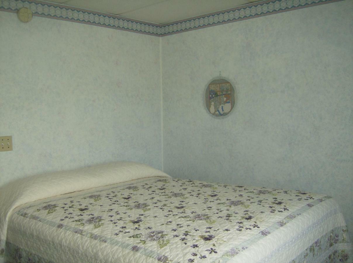 Boardwalk Inn 圣伊尼亚斯 外观 照片