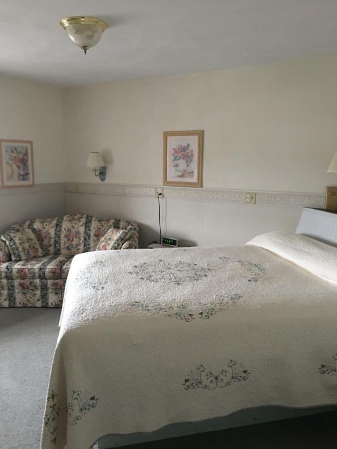 Boardwalk Inn 圣伊尼亚斯 外观 照片