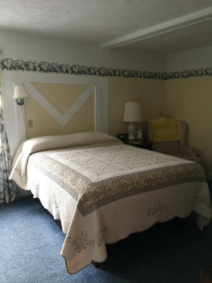Boardwalk Inn 圣伊尼亚斯 外观 照片