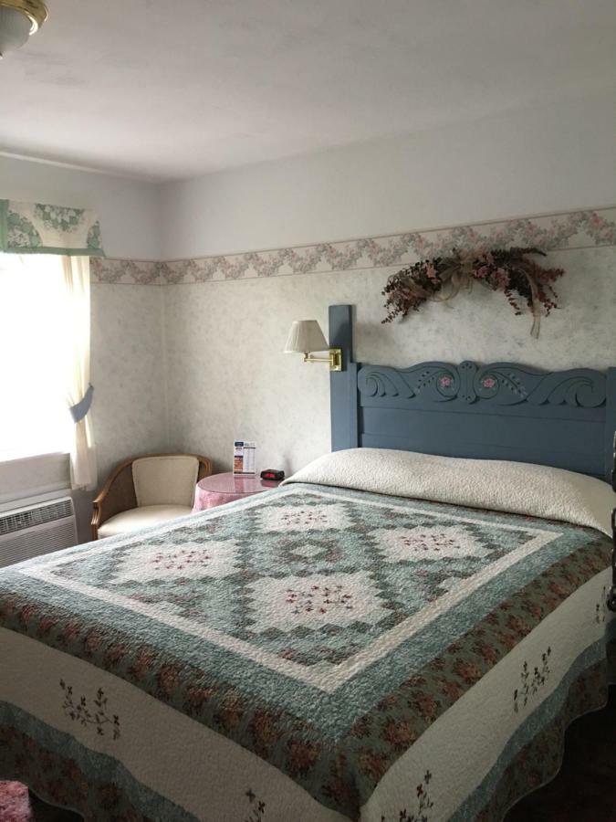 Boardwalk Inn 圣伊尼亚斯 外观 照片
